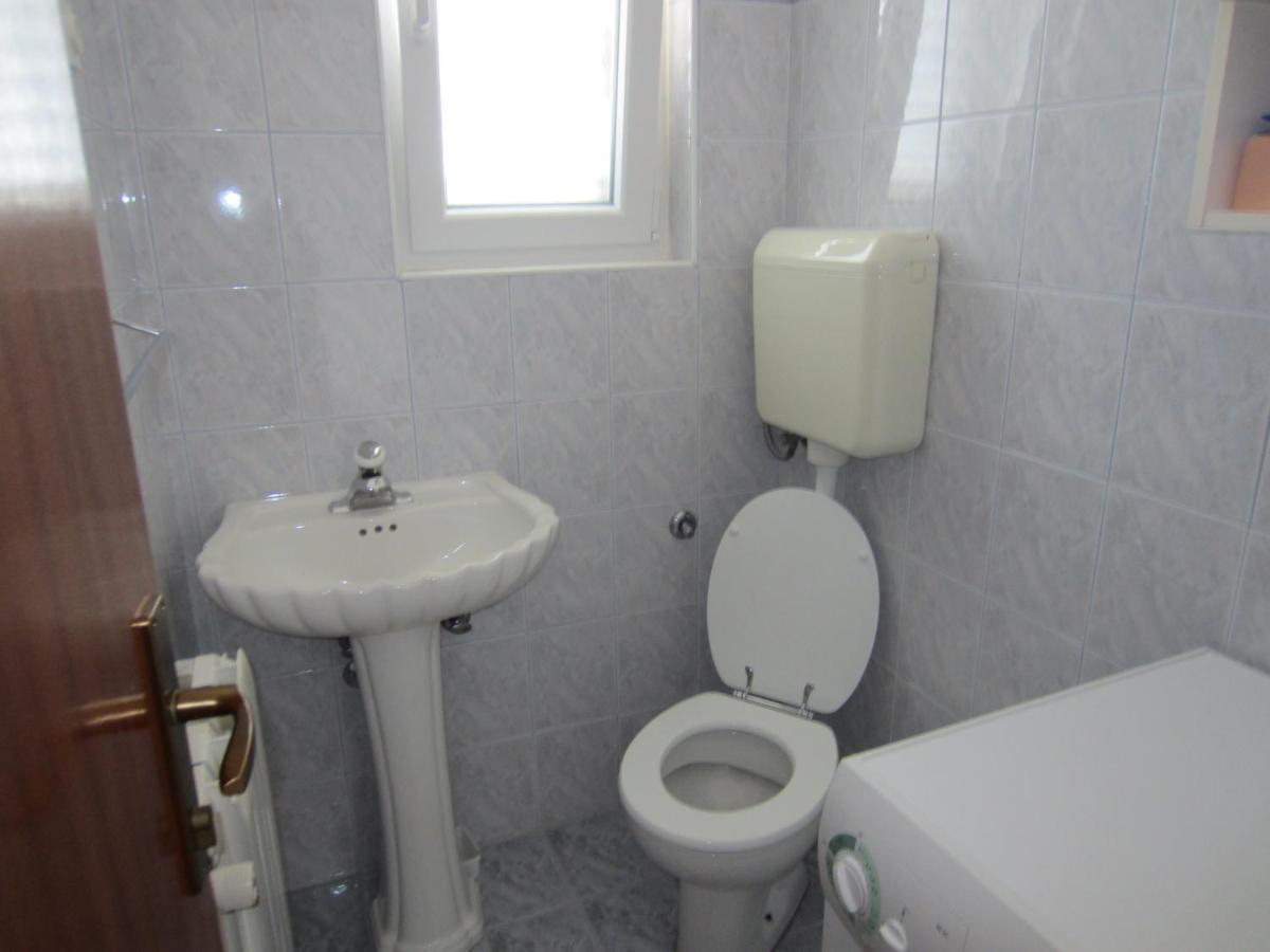 Ivic Apartments Vodice Croatia Exterior photo