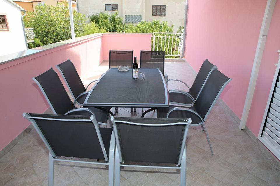 Ivic Apartments Vodice Croatia Exterior photo